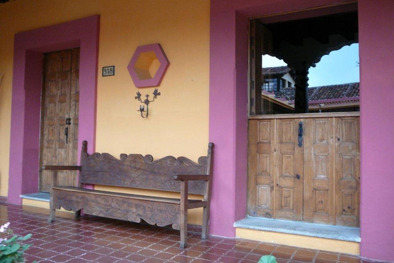 ホテル ディエゴ デ マザリエゴス San Cristóbal de Las Casas エクステリア 写真